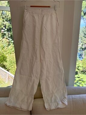 White Wide-Leg Pants S